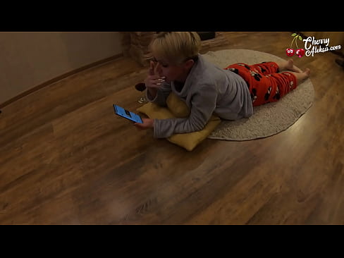 ❤️ Beprotiška blondinė čiulpia didžiulį penį ir šokinėja ant jo - analinis seksas ️❌ Kietas porno prie lt.porno-filmy.ru ﹏