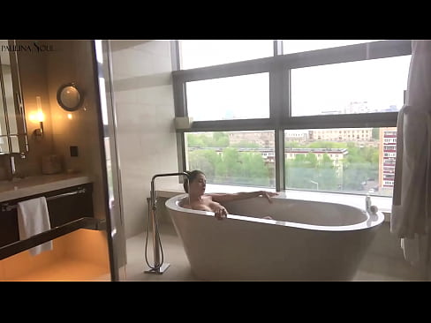 ❤️ Milžiniškas kūdikis aistringai masturbuoja savo putę vonios kambaryje ️❌ Kietas porno prie lt.porno-filmy.ru ﹏